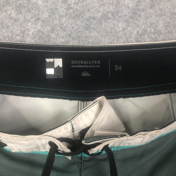 Quiksilver Boardshorts Swimshorts Mens Size 34 Casual Skater Beach Surf - Picture 4 of 10